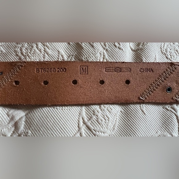 Fossil Embossed Leather Belt Medium Patchwork Flower Studded Brown - Picture 2 of 4